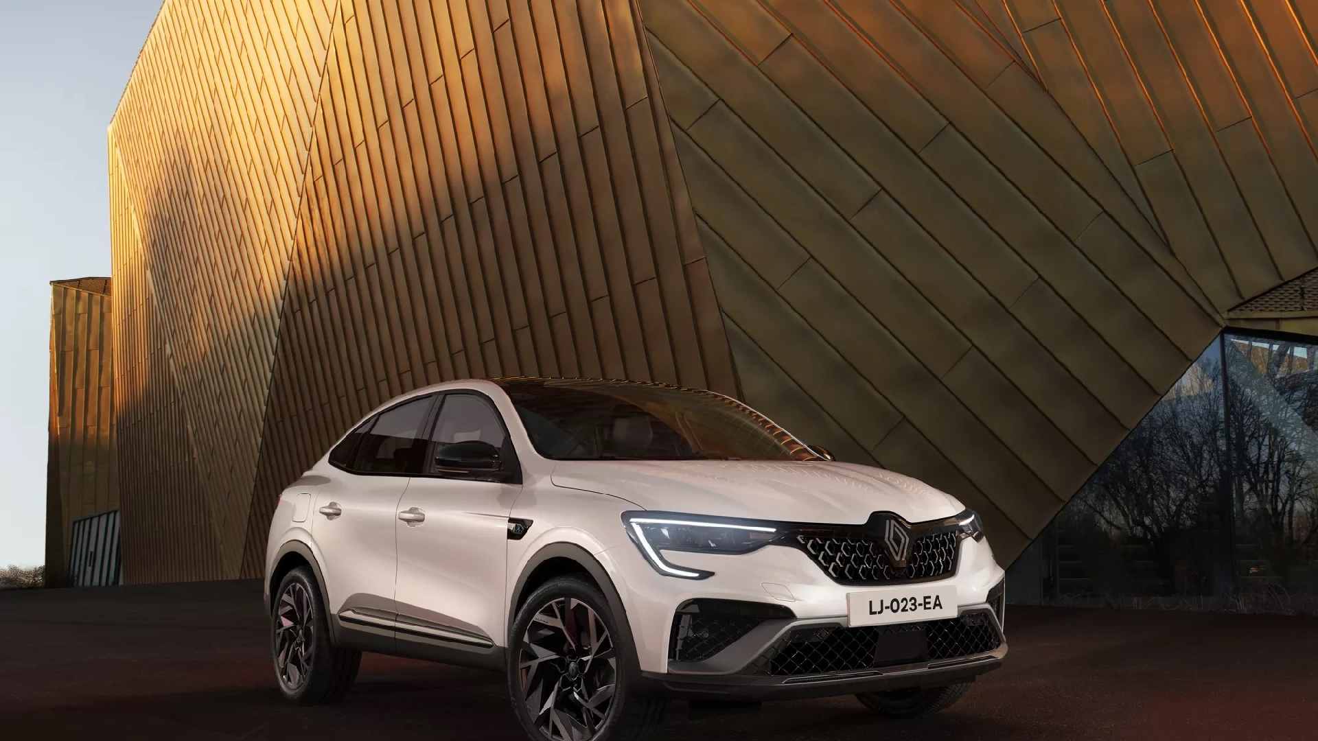 Renault Arkana 1.3 TCe mHEV Techno EDC